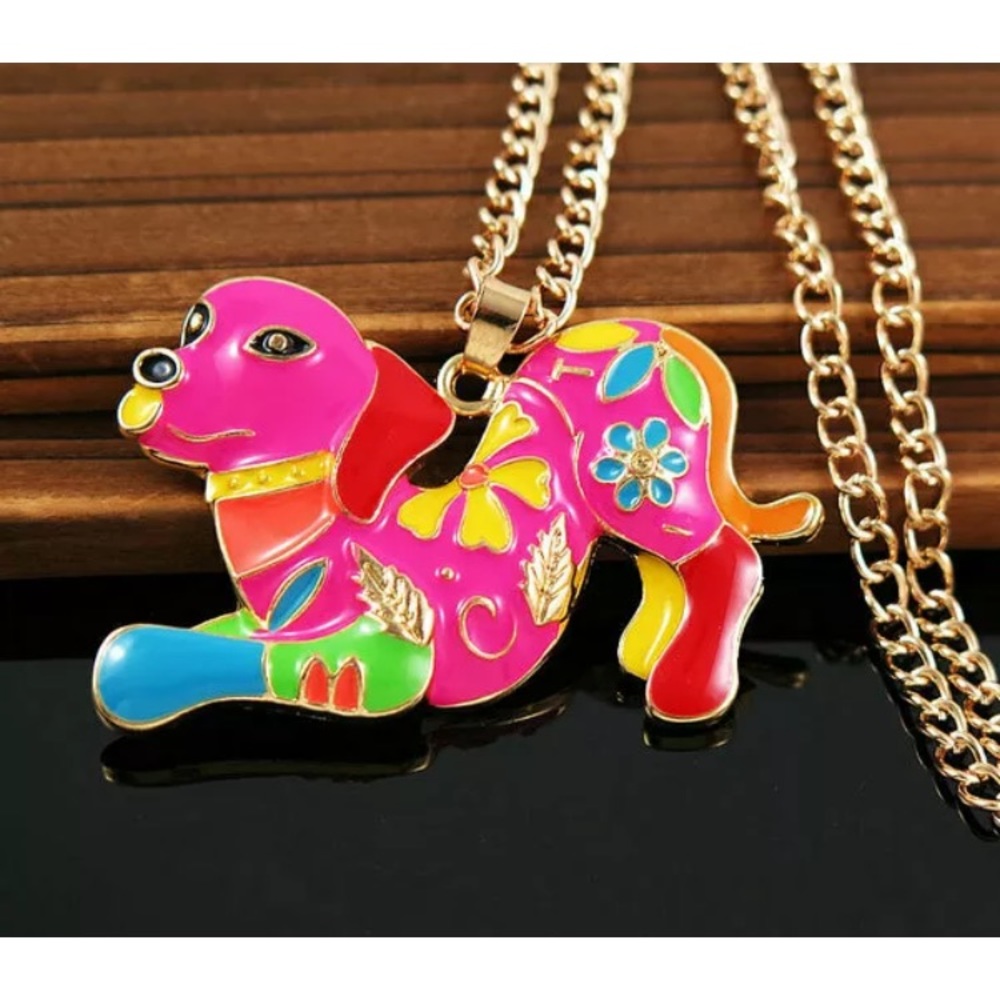 NWT PLAYFUL PUPPY NECKLACE